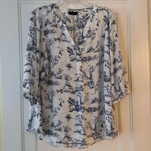 Tahari Navy & White Toile Print Blouse Size 1X | Lightweight| Spring Ready